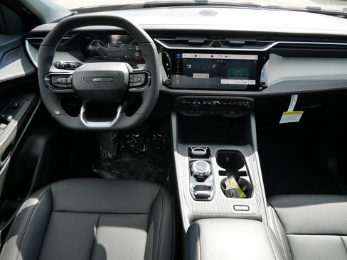 New 2026 Jeep Cherokee Limited image 10