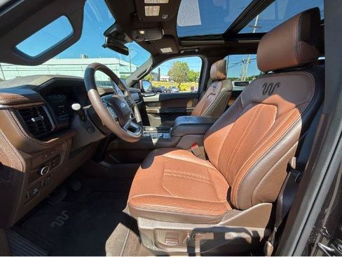 Used 2024 Ford Expedition Max King Ranch AWD/4WD image 17