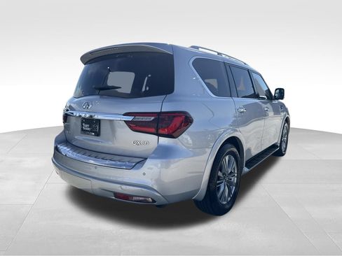 Used 2019 INFINITI QX80 Luxe w/ All-Season Package RWD image 5