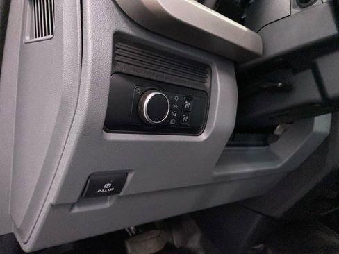 New 2024 Ford F550 4x4 Regular Cab Super Duty image 11