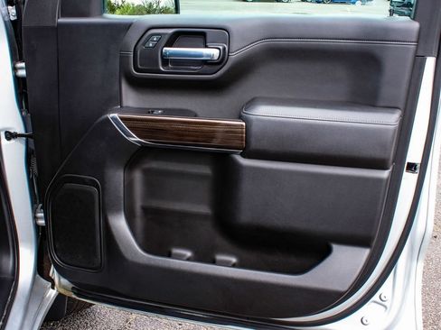 Used 2022 Chevrolet Silverado 1500 RST w/ Rally Edition AWD/4WD image 13
