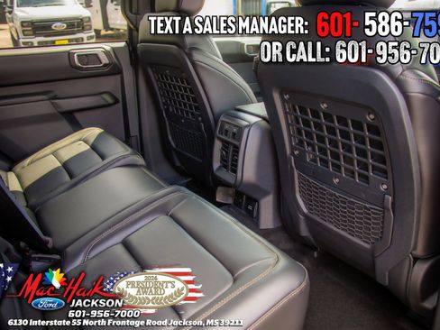 New 2026 Ford Bronco Badlands image 39