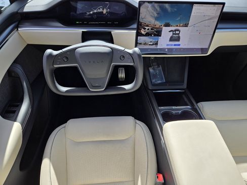 Used 2022 Tesla Model X Plaid AWD/4WD image 12