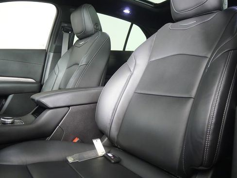 Used 2024 Cadillac XT4 Premium Luxury w/ Cold Weather Package image 11