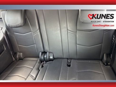 Used 2017 Cadillac Escalade Premium Luxury image 17