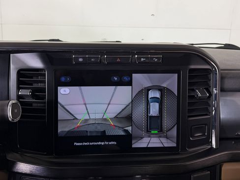 Used 2023 Ford F450 Lariat w/ FX4 Off-Road Package image 12