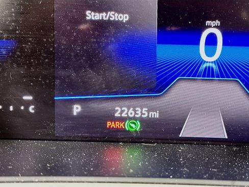 Used 2024 Volkswagen Tiguan S image 19