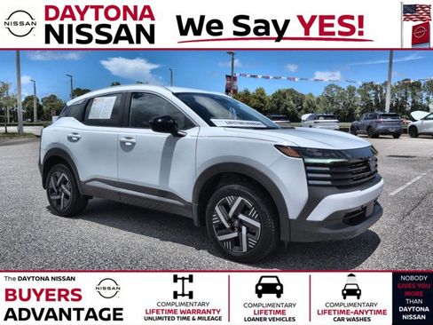 Certified 2026 Nissan Kicks SV FWD image 1