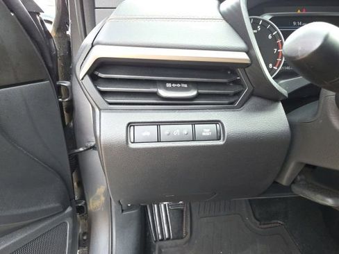 Used 2020 Nissan Altima 2.5 SR w/ Premium Package FWD image 12