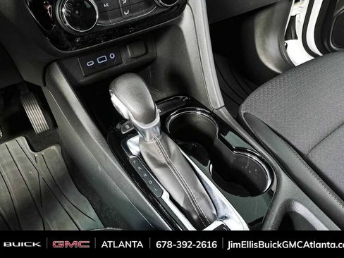 Used 2023 Buick Encore GX Preferred FWD image 16