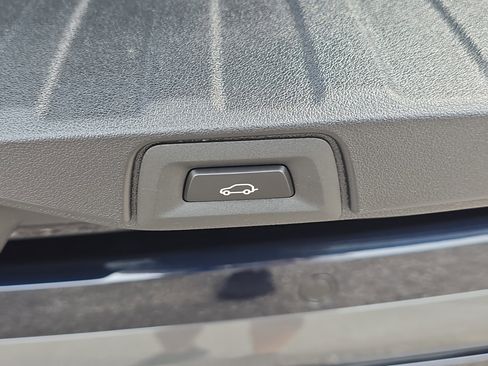 New 2026 BMW X5 sDrive40i w/ M Sport Package image 10