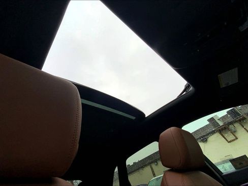 Certified 2024 Audi Q3 2.0T Premium Plus image 14