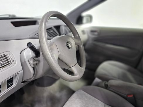 Used 2002 Toyota Prius FWD image 5