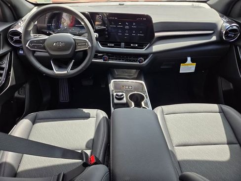 New 2026 Chevrolet Equinox LT w/ Convenience Package II image 19