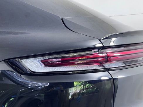 Certified 2026 Porsche Cayenne Coupe AWD/4WD image 18