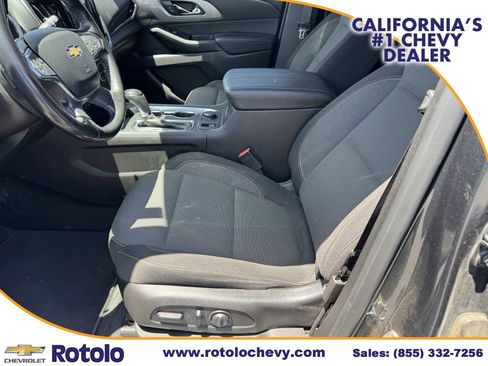 Used 2019 Chevrolet Traverse LT FWD image 16