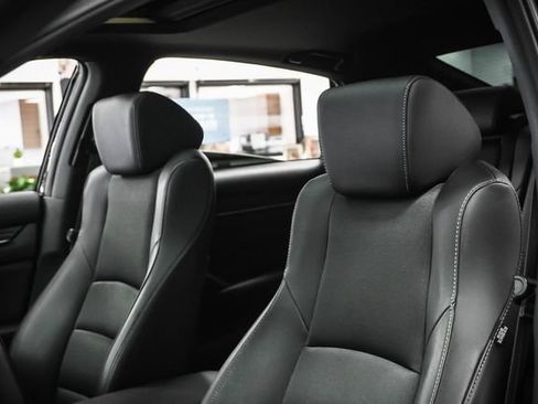 Used 2021 Honda Accord Sport image 10