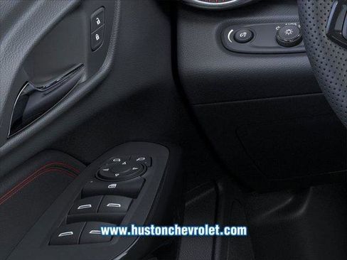 New 2026 Chevrolet Trax RS w/ Driver Confidence Package image 22