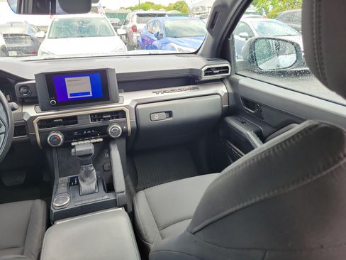 Used 2024 Toyota Tacoma SR5 RWD image 17