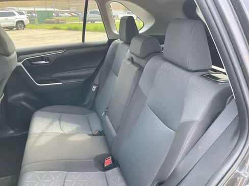 Certified 2025 Toyota RAV4 XLE FWD image 16
