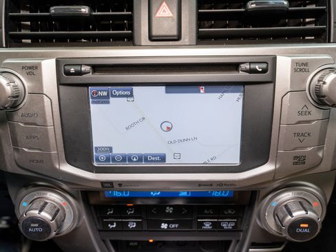 Used 2018 Toyota 4Runner Limited image 17