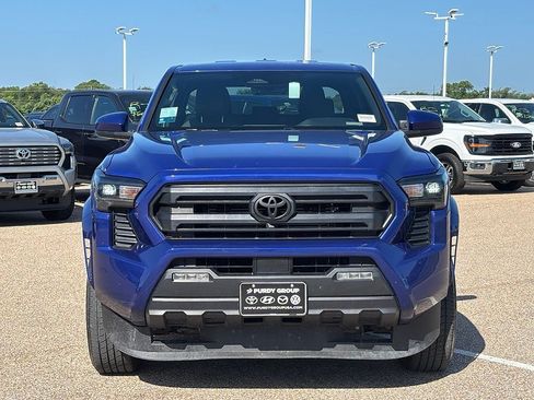 Certified 2025 Toyota Tacoma SR5 RWD image 3