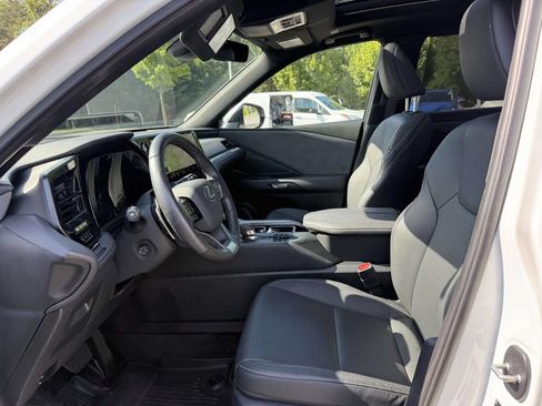 Used 2025 Lexus TX 350 AWD w/ Technology Package image 13