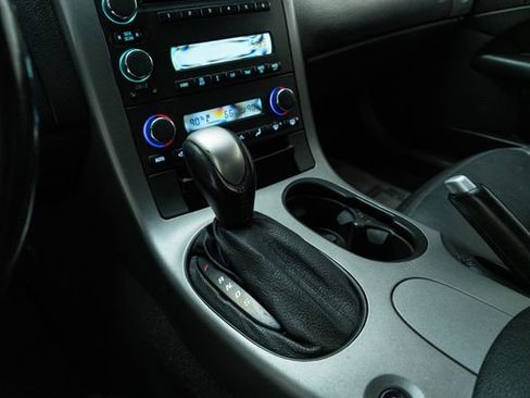 Used 2006 Chevrolet Corvette Coupe w/ Preferred Equipment Group image 24