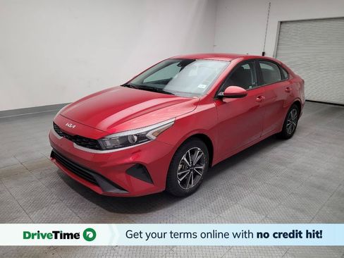 Used 2022 Kia Forte LXS FWD image 1