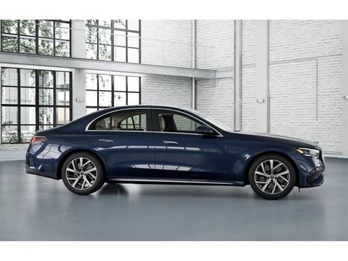 New 2026 Mercedes-Benz E 450 4MATIC Sedan image 15
