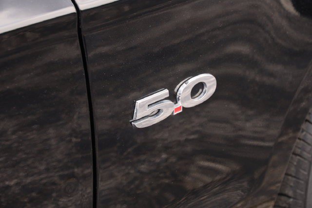 Used 2013 Ford Mustang GT Premium RWD image 22