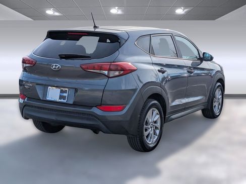Used 2016 Hyundai Tucson SE image 9
