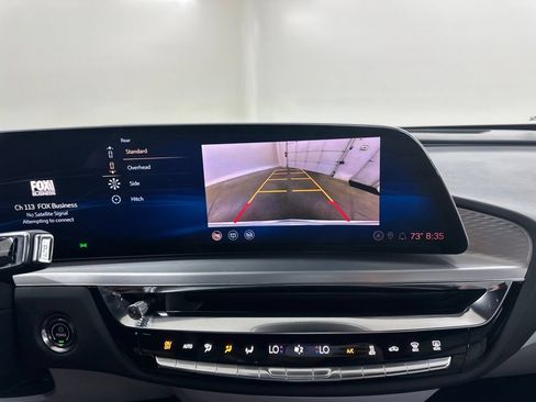 Certified 2024 Cadillac Lyriq Luxury AWD/4WD image 40
