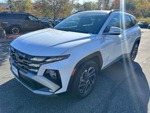 Certified 2025 Hyundai Tucson Limited w/ Tow & Go Package image 1