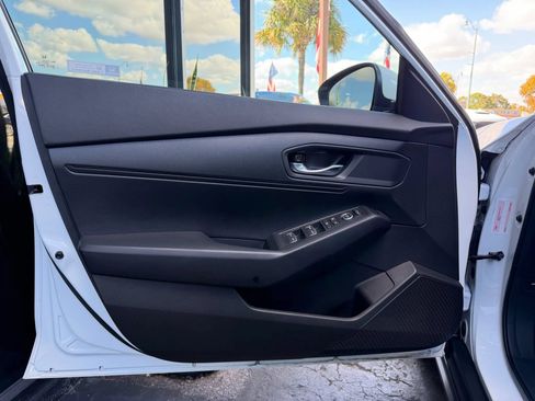 Used 2023 Honda Accord LX image 11