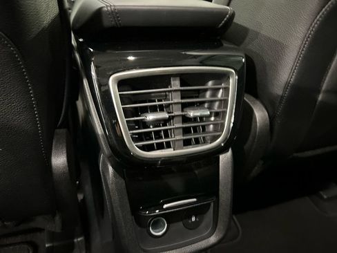 Used 2023 Lincoln Nautilus FWD image 23
