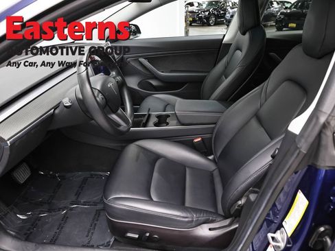 Used 2018 Tesla Model 3 Long Range RWD image 14