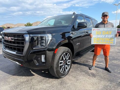 Used 2024 GMC Yukon XL AT4 w/ Technology Package AWD/4WD image 1