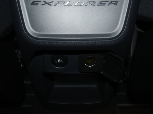 New 2026 Ford Explorer Active image 23