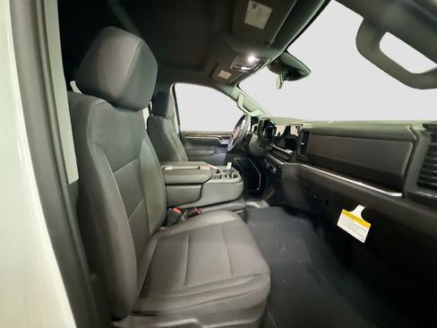 New 2026 Chevrolet Silverado 1500 LT image 28
