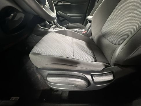 New 2026 Kia Seltos LX image 17