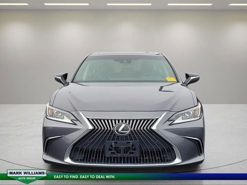 Used 2019 Lexus ES 350 w/ Premium Package FWD image 9