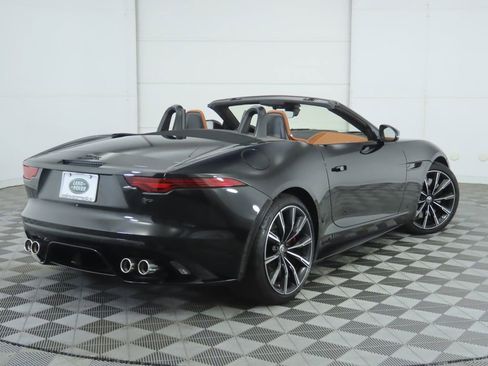 Used 2024 Jaguar F-TYPE R image 5