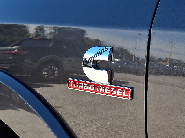 Used 2021 RAM 2500 Laramie AWD/4WD image 32