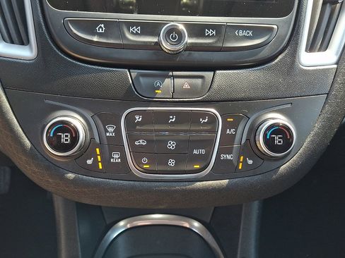 Used 2023 Chevrolet Malibu LT image 15