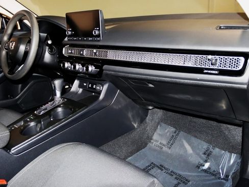 Used 2025 Honda Civic LX image 53