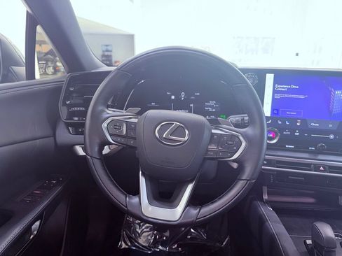 Certified 2025 Lexus RX 350 Premium Plus w/ Accessory Package (Z1) FWD image 19