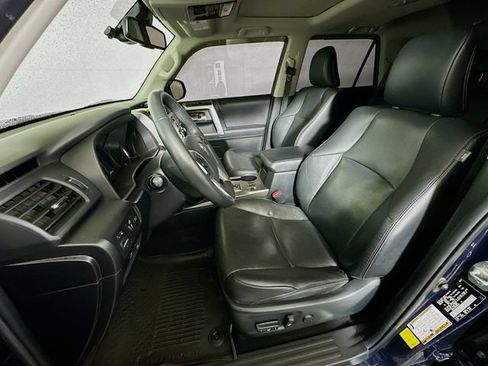 Certified 2022 Toyota 4Runner Limited AWD/4WD image 12