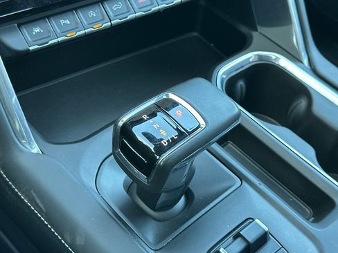 Used 2023 GMC Sierra 1500 Denali Ultimate image 33