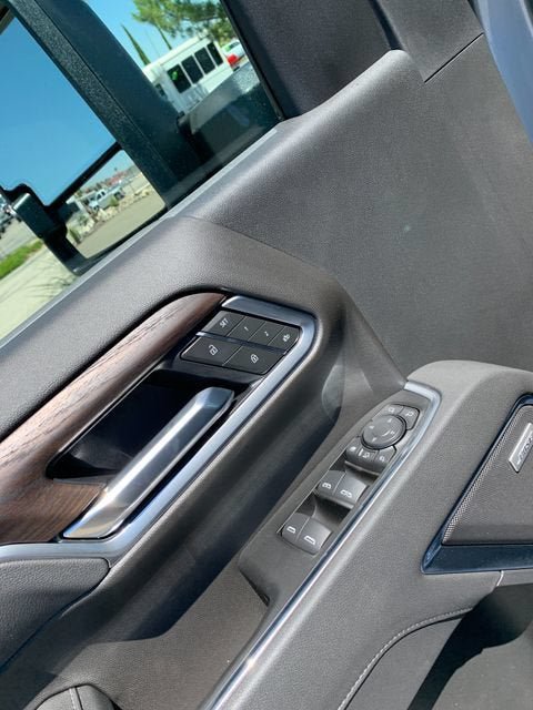 New 2026 GMC Sierra 2500 SLT w/ SLT Convenience Package AWD/4WD image 17